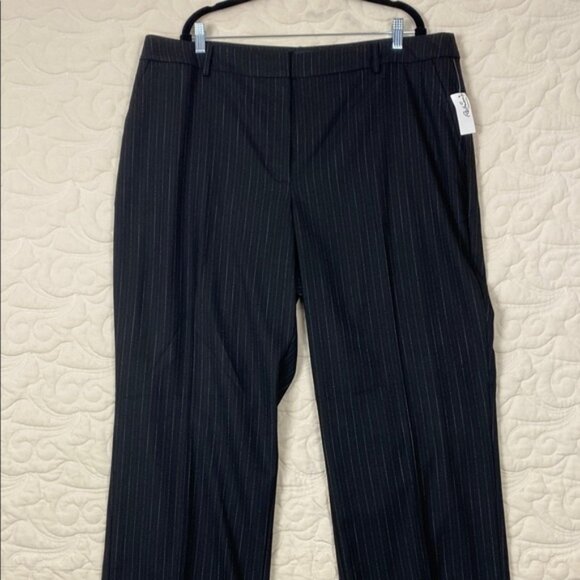NEW Reitmans Pinstripe Dress Pants Size 22 Tall High Rise - Picture 1 of 14